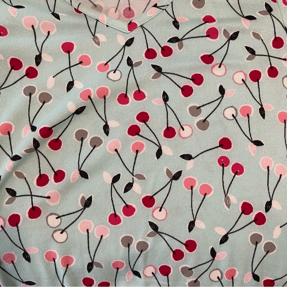 🍒 HUE Brushed Loose Pajama Set - Picture 7 of 8